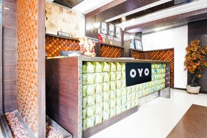 Lobby - Hotel O Park Street Inn (Ranchi)