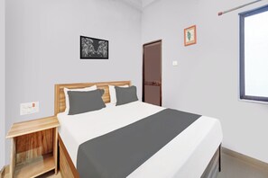 Room - Super HOTEL O ROYAL GUEST HOUSE (Ranchi)