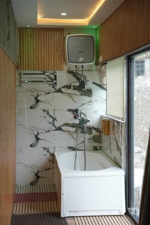 Bathroom - The Saz Valley Resort (Bhaderwah)