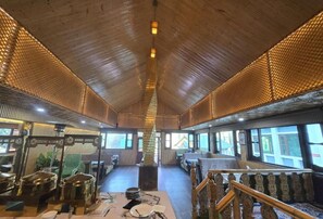 Dining - The Saz Valley Resort (Bhaderwah)