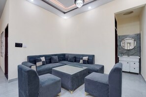 Living area - Hotel O KVM Residency (Rohtak)