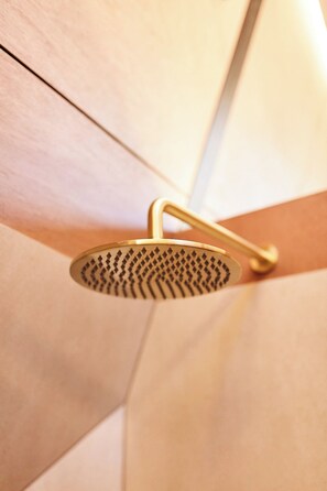 Douche de la salle de bain