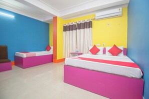 Room - Collection O Relax Hotel (Siliguri)