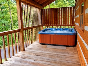 Bain à remous extérieur
