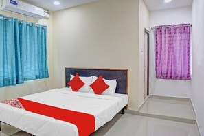 Room - Hotel O AMS Elite Residency (Warangal)