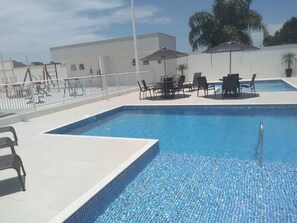 Pool - New Listing (Balneário Piçarras)