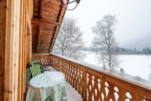 Outdoor dining - Stanglhof - Apartment Totes Gebirge (Bad Aussee)