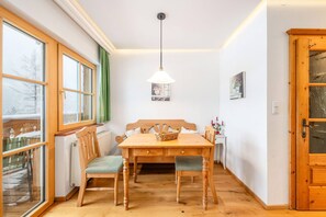 Dining - Stanglhof - Apartment Totes Gebirge (Bad Aussee)
