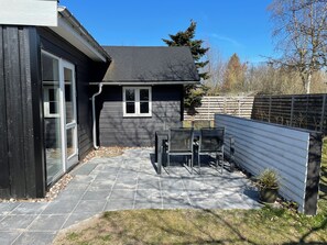 Ulkoruokailutilat