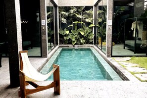 Pool - Modern Private Pool Villa in Canggu – Walk to Beach & Cafes (Canggu, Kuta Utara)