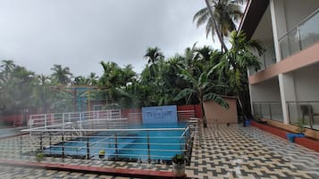 Piscina al aire libre o cubierta