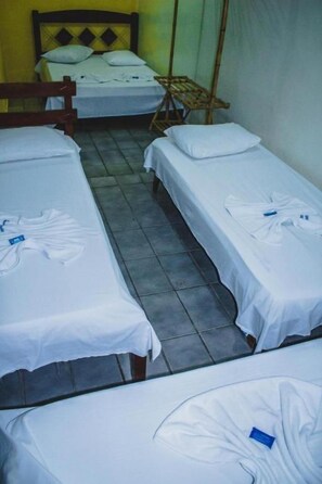 Room - Hotel Santo Antoninho (Goiânia)