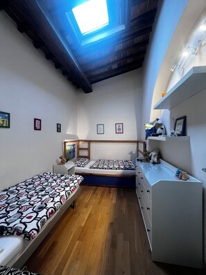 Room - New Listing (Toscana)