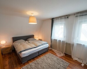 Room - New Listing (Wendelstein)