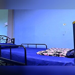 Room - Roxx Social Hostel (Bangkok)
