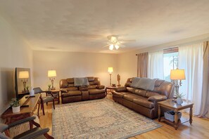 Interior - Sycamore Farmhouse Hideaway w/ Yard (Sycamore)