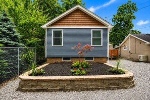 Peaceful Cottage Setting — Freshly renovated cottage tucked into a quiet, green neighborhood near Greenwood Lake.