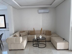 Living area - New Listing (Marsa)