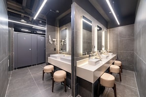 Bathroom - Foret Stay Samseong (Seoul)