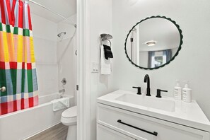 Bathroom - 915 W Main St (Branson)