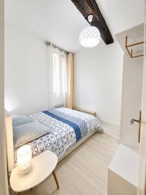 Room - New Listing (Nice)