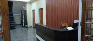 Lobby - Dhanesh Homestay By ROH (kaziranga)