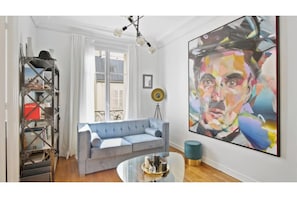 Living area - Paris Chic (Paris)