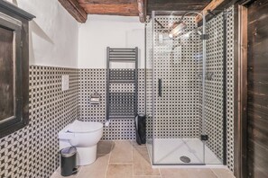 Bathroom - La Casetta ai piedi del Monte Rosa (Piemonte)