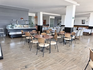Dining - Lago Palace Hotel (Sete Lagoas)