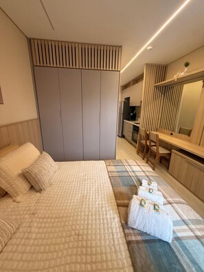 Room - New Listing (São Paulo)