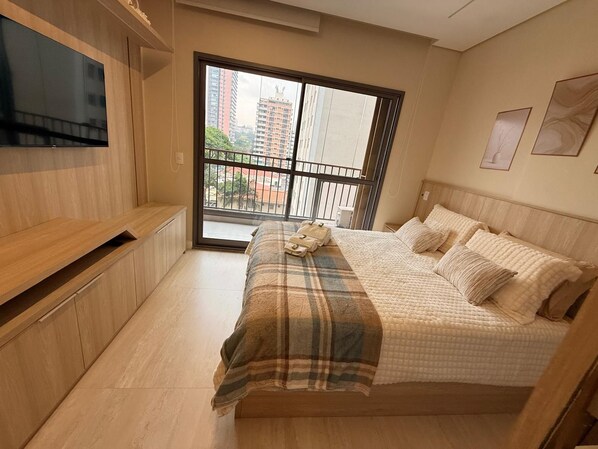 Room - New Listing (São Paulo)