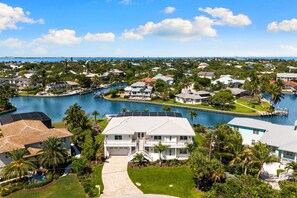 Exterior - Stunning new Canal FRONT (Sanibel)