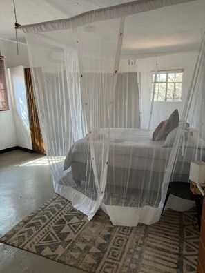 Room - New Listing (Marloth Park)