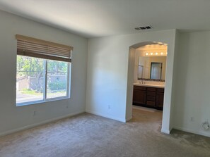 Interior - Beautiful 3-bedroom house walk to Oxnard Beach Park Great Price n Location (Oxnard)