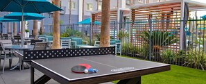 Outdoor dining - WorldMark Wyndham Anaheim 2-bedroom Condo w/ Resort Amenities (Anaheim)