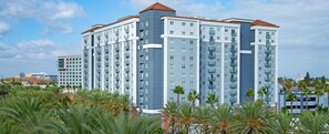 Exterior - WorldMark Wyndham Anaheim 2-bedroom Condo w/ Resort Amenities (Anaheim)