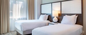 Room - WorldMark Wyndham Anaheim 2-bedroom Condo w/ Resort Amenities (Anaheim)