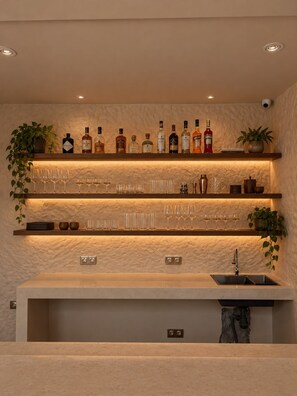 Bar (in der Unterkunft)