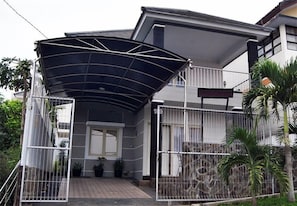 Bahagian luar
