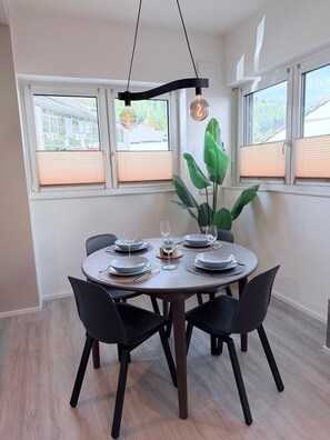 Dining - JUPAS° Apartmenthaus am Park · Apartment 1 (Kordel)