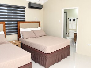 Room - The Vista Inn Suite 6 (Falmouth)
