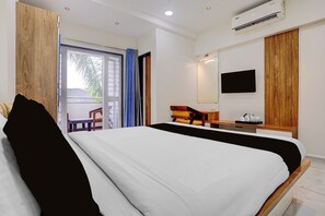 Room - Townhouse Menavali Wai (Mahabaleshwar)