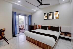 Room - Townhouse Menavali Wai (Mahabaleshwar)
