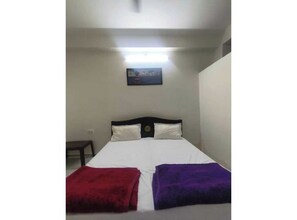 Room - Samrat Royal Residency A Unit Of Sindhi (Udaipur)