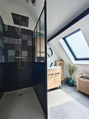 Bathroom - O Cœur des monts et merveilles  (Wormhout)