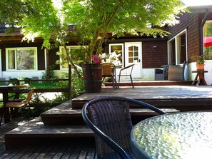 Outdoor dining - hotel y cabañas salto del carileufu (pucon)