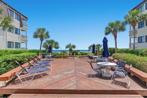 Sun deck - Ocean Forest Villas by Elliott Beach Rentals (Myrtle Beach)