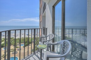 Condo, 1 Bedroom, Pool Access, Ocean View (410) | Balcony