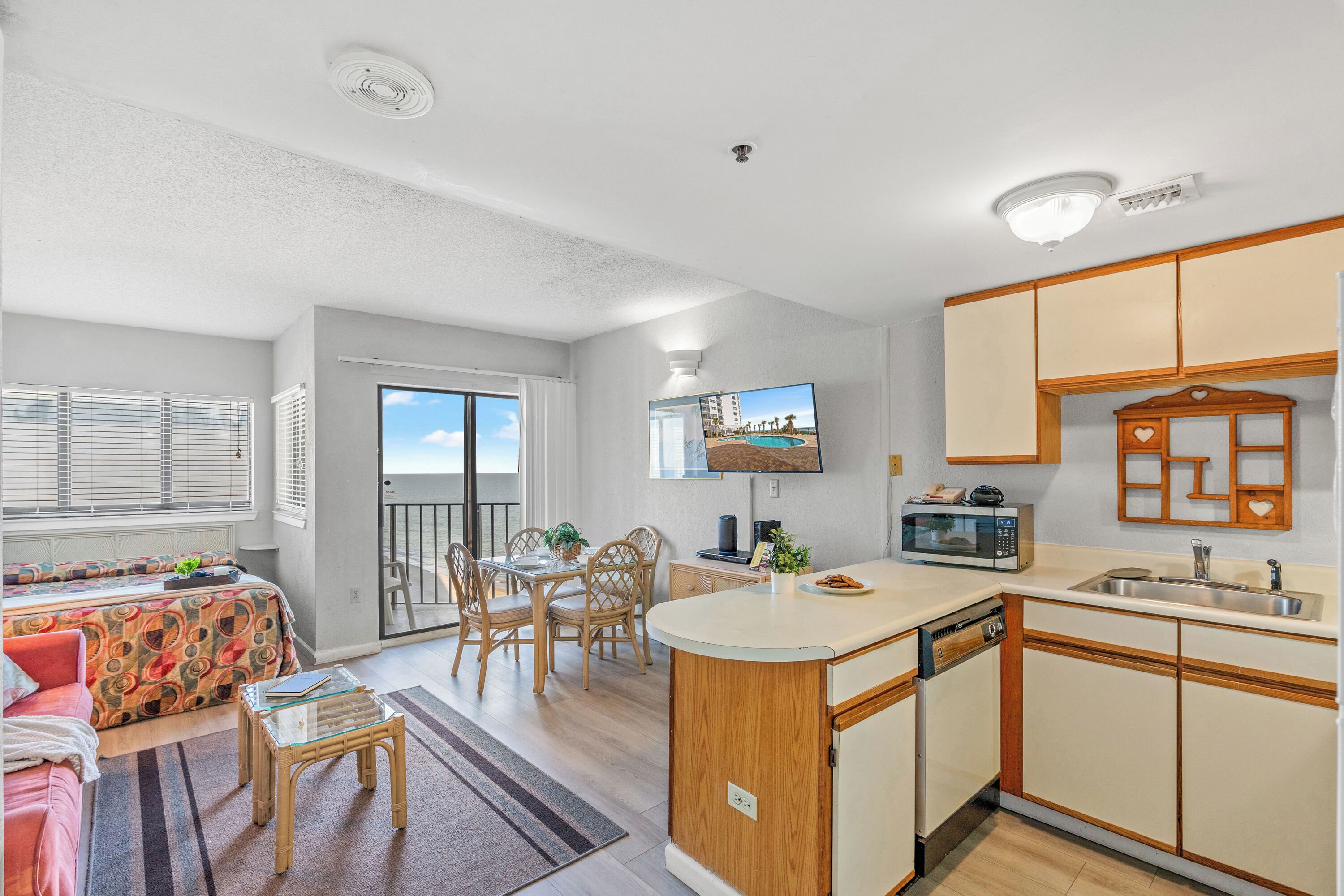 基本開放式客房, 1 張特大雙人床, 露台, 海景 (1106) | 1 間睡房、獨特設計、獨特裝修、免費 Wi-Fi