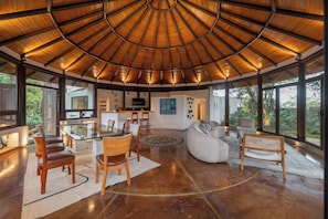 Family Bungalow, 3 Bedrooms, Mountain View, Mountainside | 1 bedroom, in-room safe, free WiFi, bed sheets
